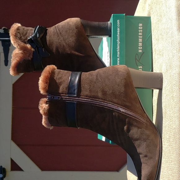 Roz Hommerson Suede Ankle Boots - Picture 2 of 5